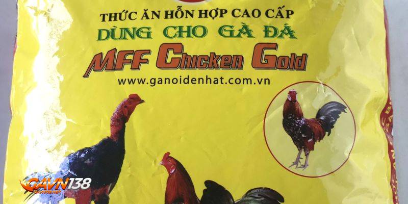 Tổng hợp thức ăn đá gà cung cấp đầy đủ dinh dưỡng nhất 4 thuc an ga da chicken gold